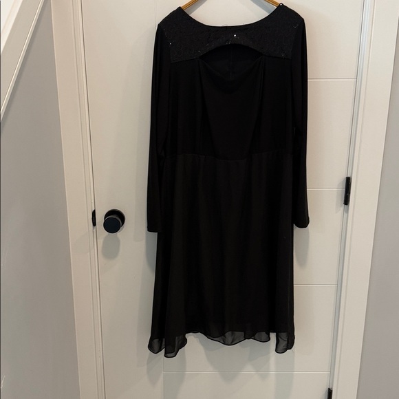 New Noir Black Long Sleeve Beaded Yoke Dress size 2X - Picture 2 of 10